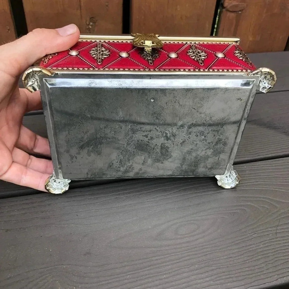 Vtg  Hinged Tin Box With Padlock - Picture 6 of 8